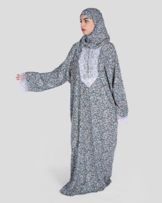 صورة شرشف صلاة مع طرحة